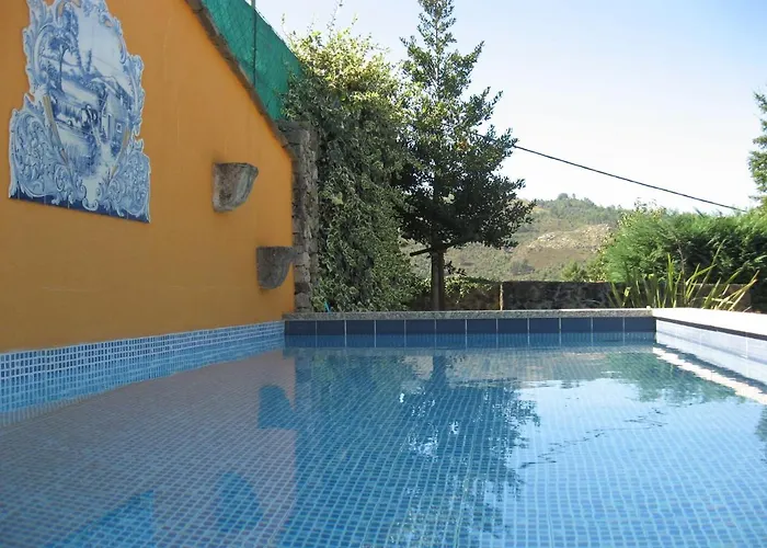 Casa Dos Chaos * كابيسيراس دى باستو