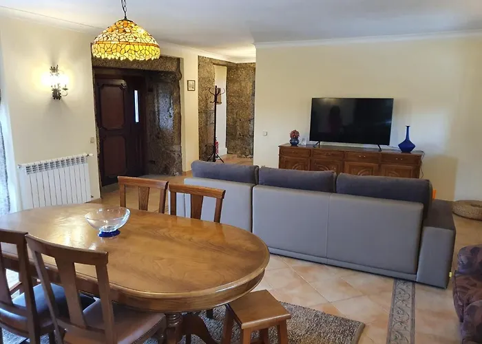 Casa Dos Chaos * كابيسيراس دى باستو