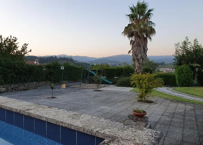 Casa Dos Chaos بيت للعطل